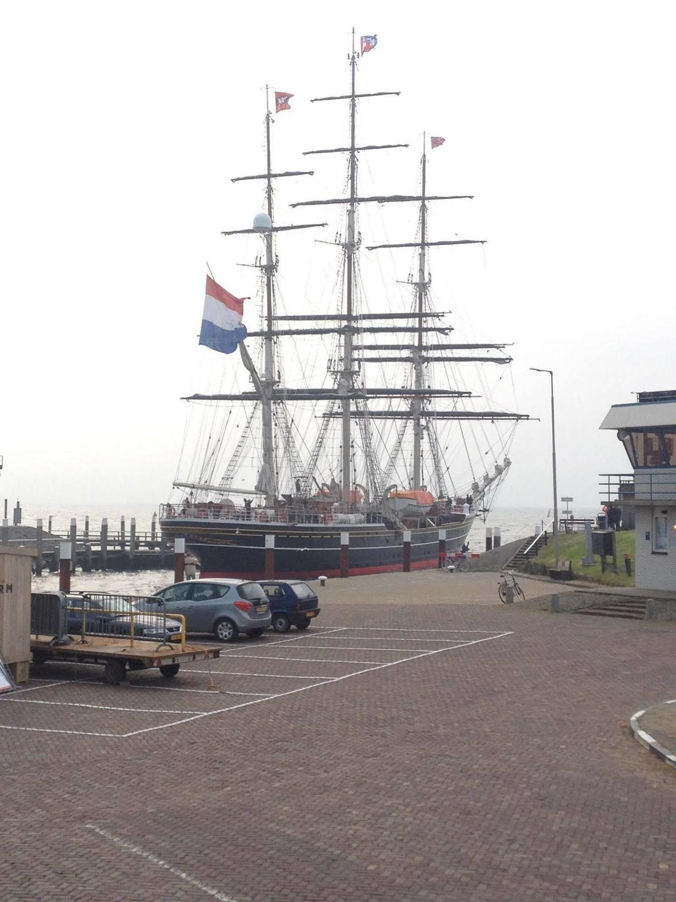Havenhotel At Sea Texel Oudeschild Exterior foto